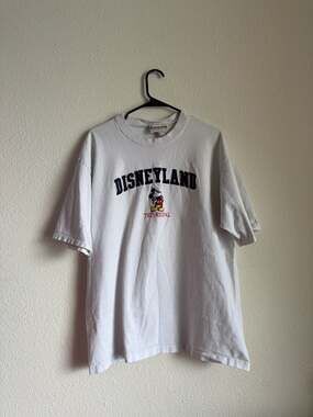 Vintage Disneyland Mickey Mouse The Original Embroidered T-Shirt White Size L